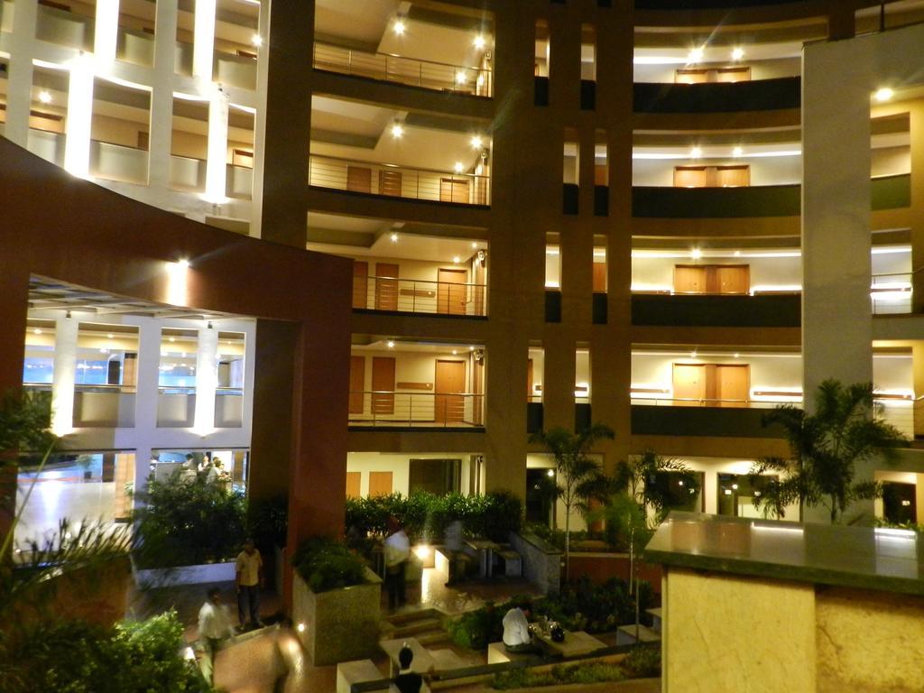 Hotel Rock Regency Toranagallu Εξωτερικό φωτογραφία