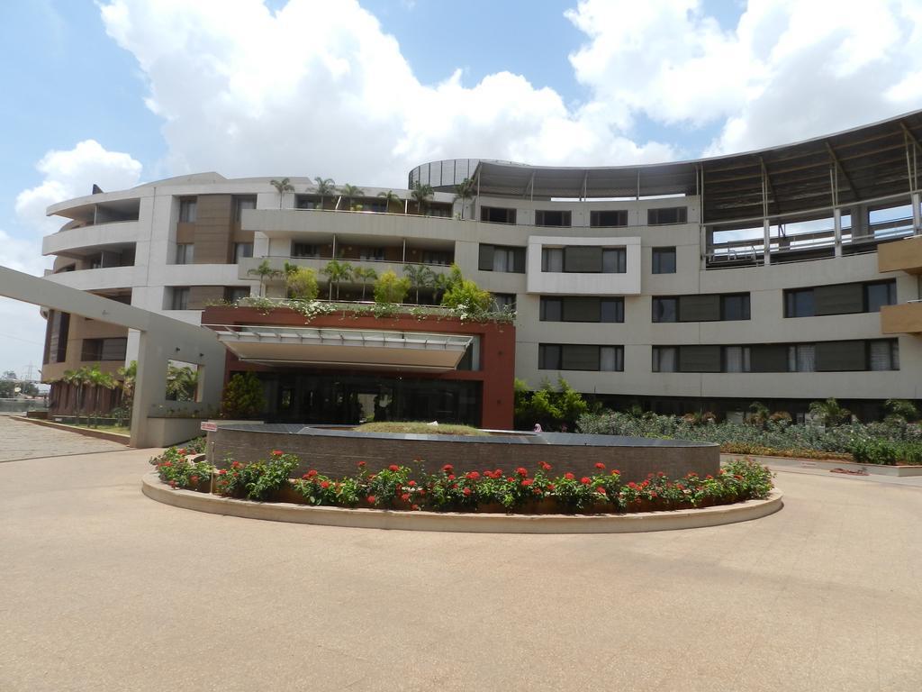 Hotel Rock Regency Toranagallu Εξωτερικό φωτογραφία